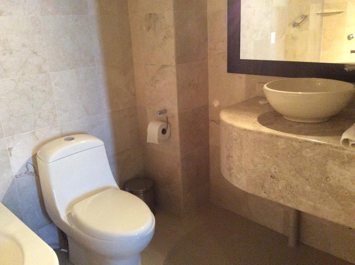 Hotel Candiles Valle de Santiago Екстер'єр фото