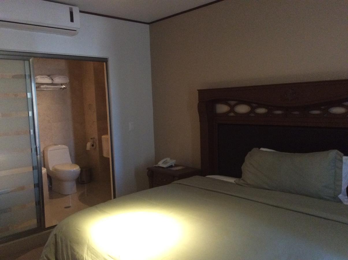 Hotel Candiles Valle de Santiago Екстер'єр фото