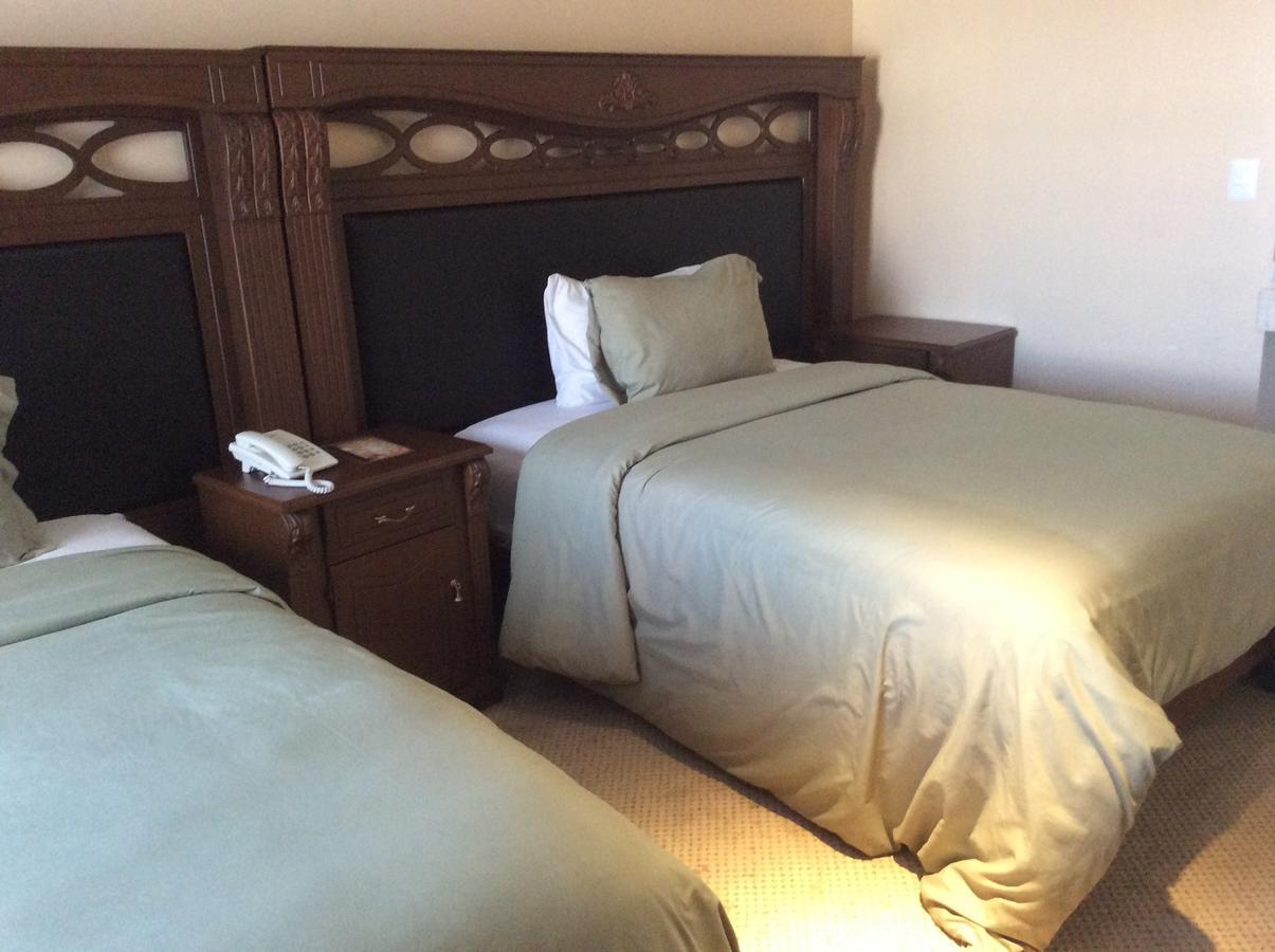 Hotel Candiles Valle de Santiago Екстер'єр фото